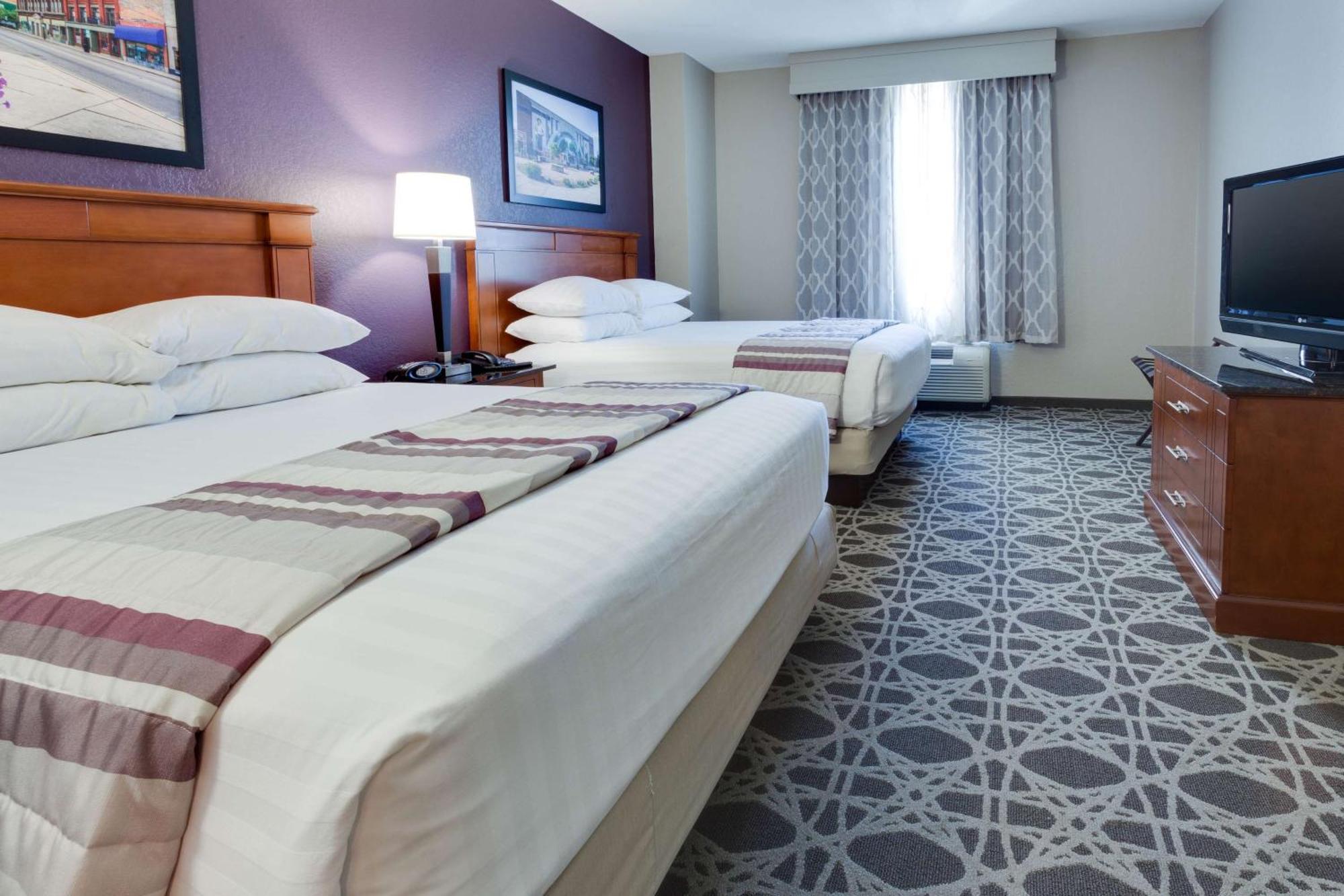 Drury Inn & Suites Middletown Franklin Extérieur photo
